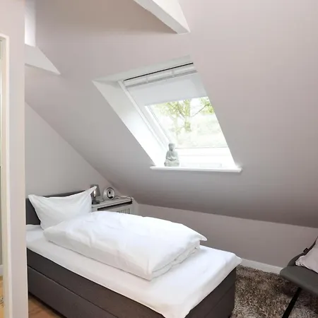Holiday home Luett Hues *